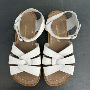 Girls Salt Water Original Sandals size 13 White